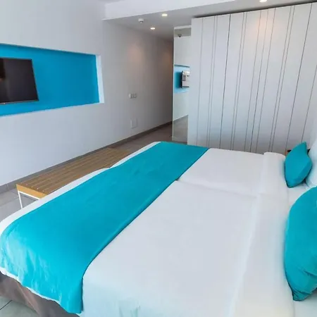 Lb Deluxe Sea View Room, Breakfast And Dinner Included, Wifi, 250m To The Beach *